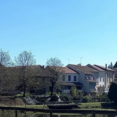 Semesterbostad Moulin De Roc